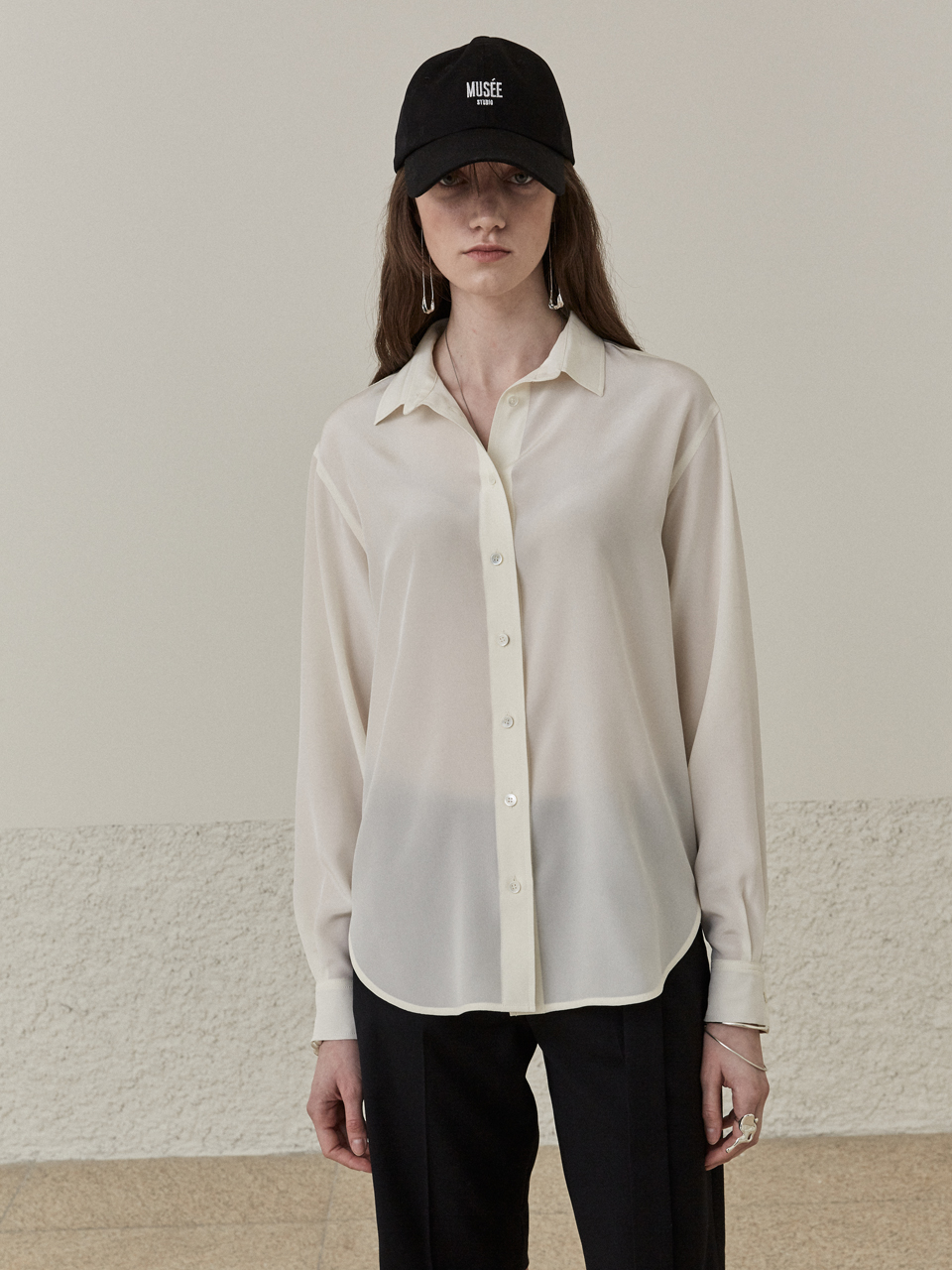 [ESSENTIAL] JALOUSE Oversized Classic Silk Shirt_Off White