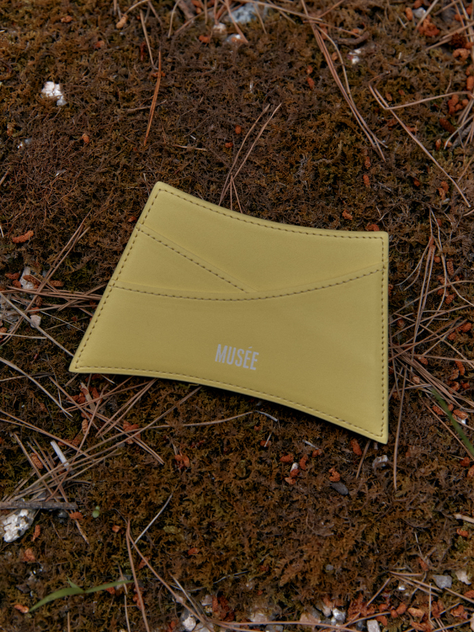 KLIMT Curved Silhouette Card Wallet_Yellow